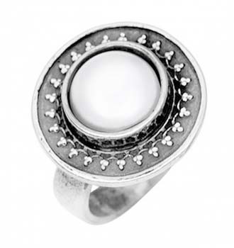 Серебряное кольцо с жемчугом 01R542PL