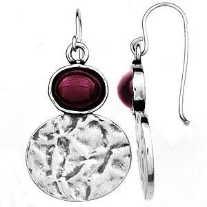 Серебряные серьги с гранатом 01E1568GR Серебряные серьги с гранатом 01E1568GR