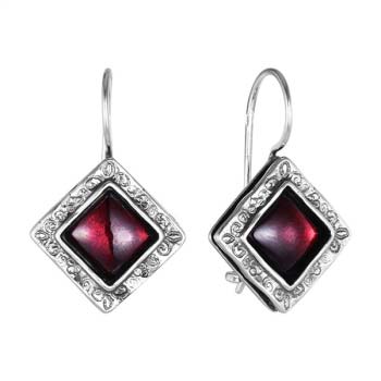 Серебряные серьги с гранатом 01E731GR Серебряные серьги с гранатом 01E731GR