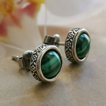 Серебряные серьги с малахитом DE001ML Серебряные серьги с малахитом DE001ML