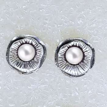 Серебряные серьги с жемчугом MVE2129PL Серебряные серьги с жемчугом MVE2129PL