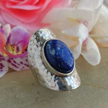 Серебряное кольцо с лазуритом 01R2722LZ Серебряное кольцо с лазуритом 01R2722LZ