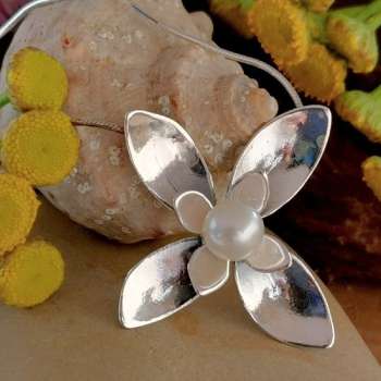 Серебряный кулон с жемчугом MVP1693PL Серебряный кулон с жемчугом MVP1693PL