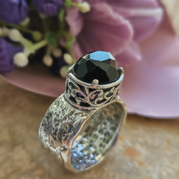 Серебряное кольцо с ониксом 01R2759ON Серебряное кольцо с ониксом 01R2759ON