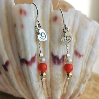 Серебряные серьги с голдфилд, жемчугом и кораллом Y01E247CR Серебряные серьги с голдфилд, жемчугом и кораллом Y01E247CR