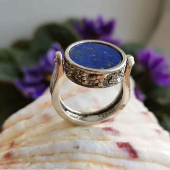 Серебряное кольцо с лазуритом и авантюрином 01R465LZ Серебряное кольцо с лазуритом и авантюрином 01R465LZ