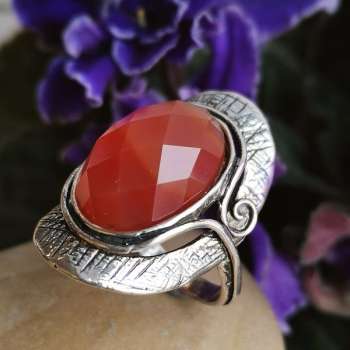 Серебряное кольцо с сердоликом 01R1907SR Серебряное кольцо с сердоликом 01R1907SR