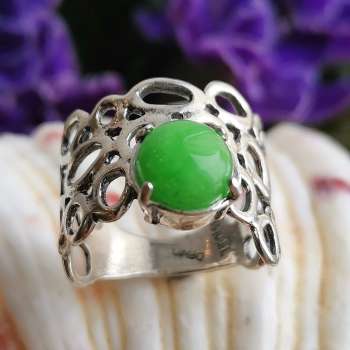 Серебряное кольцо с нефритом 01R1285NF Серебряное кольцо с нефритом 01R1285NF