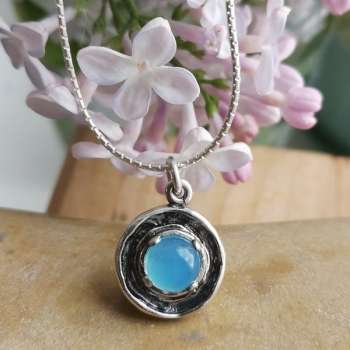 Серебряное колье с халцедоном 01N2120HL Серебряное колье с халцедоном 01N2120HL