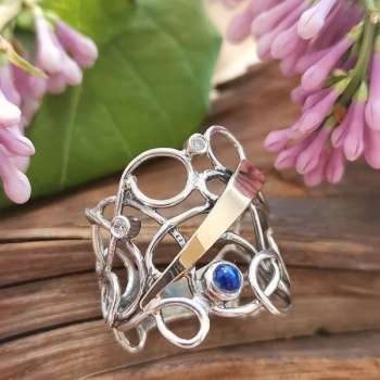 Серебряное кольцо с лазуритом, куб.цирконом и золотом MVR1054GLZ Серебряное кольцо с лазуритом, куб.цирконом и золотом MVR1054GLZ