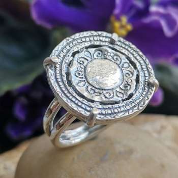 Серебряное кольцо 01R563 Серебряное кольцо 01R563