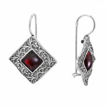 Серебряные серьги с гранатом 01E522GR Серебряные серьги с гранатом 01E522GR