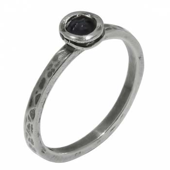 Серебряное кольцо с ониксом MVR1435/12ON Серебряное кольцо с ониксом MVR1435/12ON